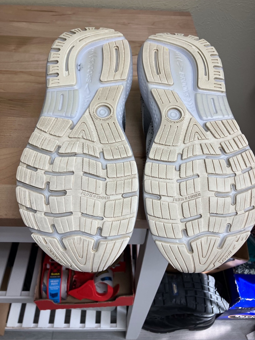 Brooks Women's Ghost 16 - Picture 10 of 12